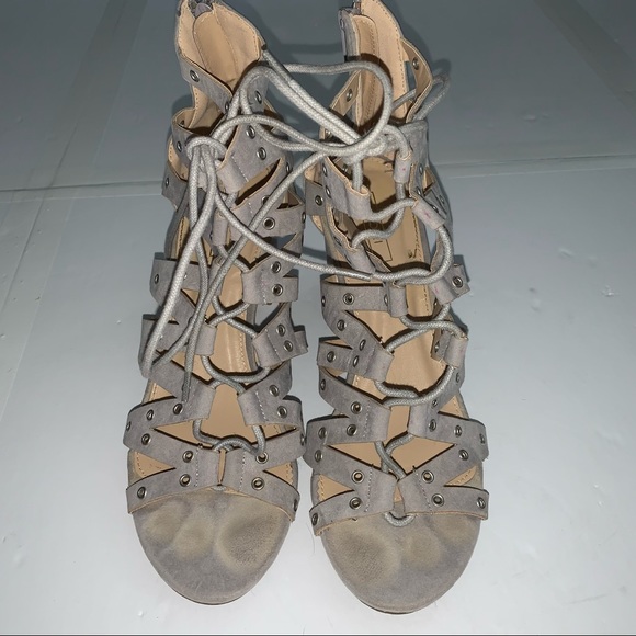 Yoki | Block Heel - Picture 3 of 12